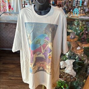 “Bought It at the Thrift Store” Graphic Tee – Vintage-Inspired Oversized